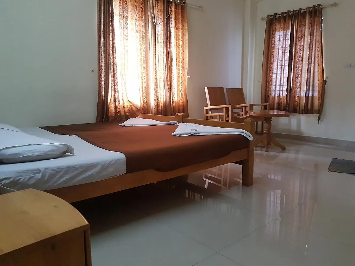Отель Blue Mont Residency Малаппурам