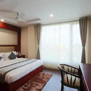 deluxe-stay-delhi-airport.top-gurgaonhotels.com/